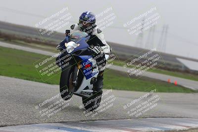 media/Nov-30-2025-TrackDaz (Sun) [[d8b22663df]]/B Group/Session 5 (Wheelie Bump)/